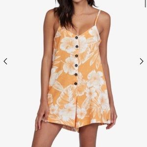 Roxy orange romper